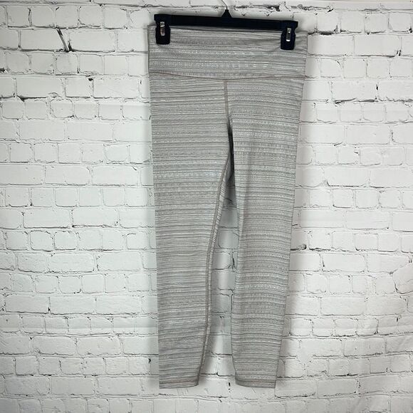 ATHLETA Women's Size Small Jacquard High Rise CHATURANGA Leggings 7/8 length - Picture 2 of 5